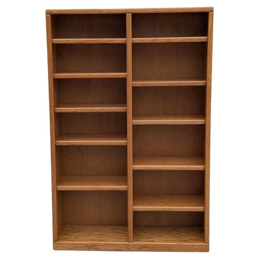 Vintage Postmodern Double Column Bookcase Oak, Natural Finish, USA, c. 1980s