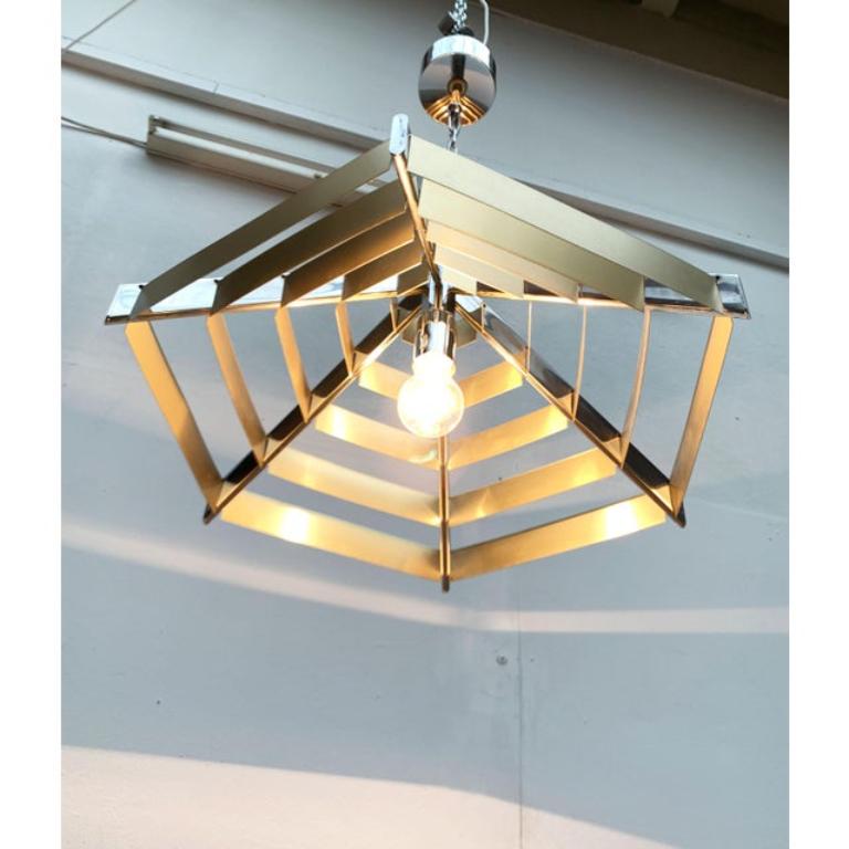 Lampada a sospensione lamellare geometrica postmoderna d'epoca, anni '80 In condizioni ottime in vendita a Hamburg, DE