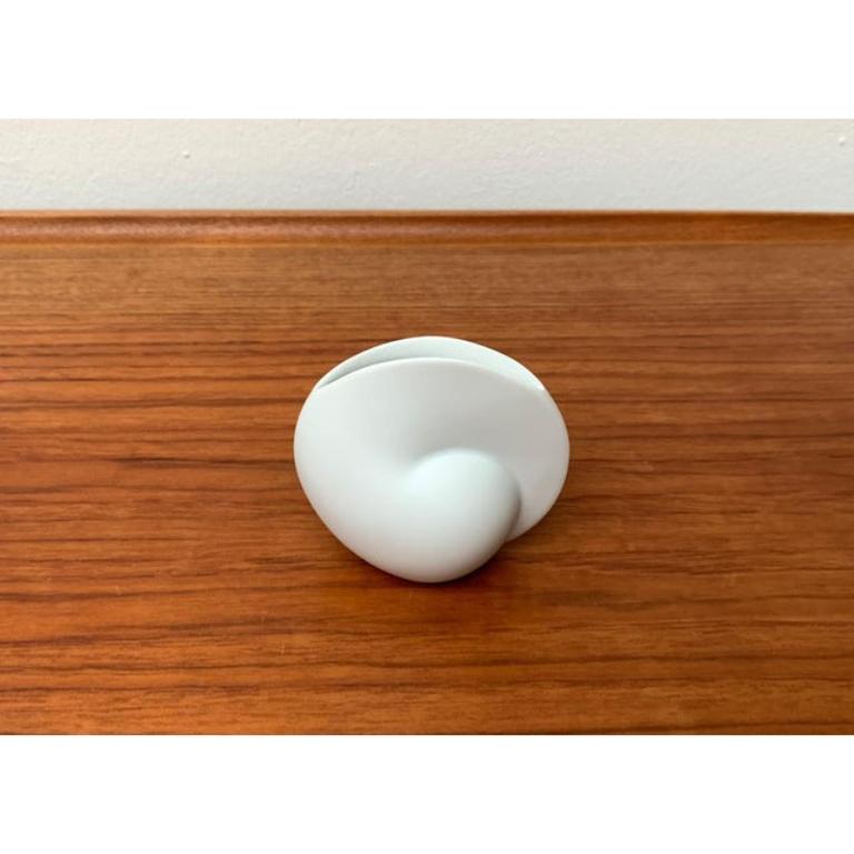 Vase Fossilia allemand postmoderne d'Uta Feyl pour Rosenthal, années 1980 en vente 3