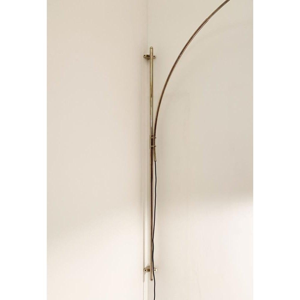 Lampada da parete ad arco postmoderna tedesca Una di Florian Schulz in vendita 1