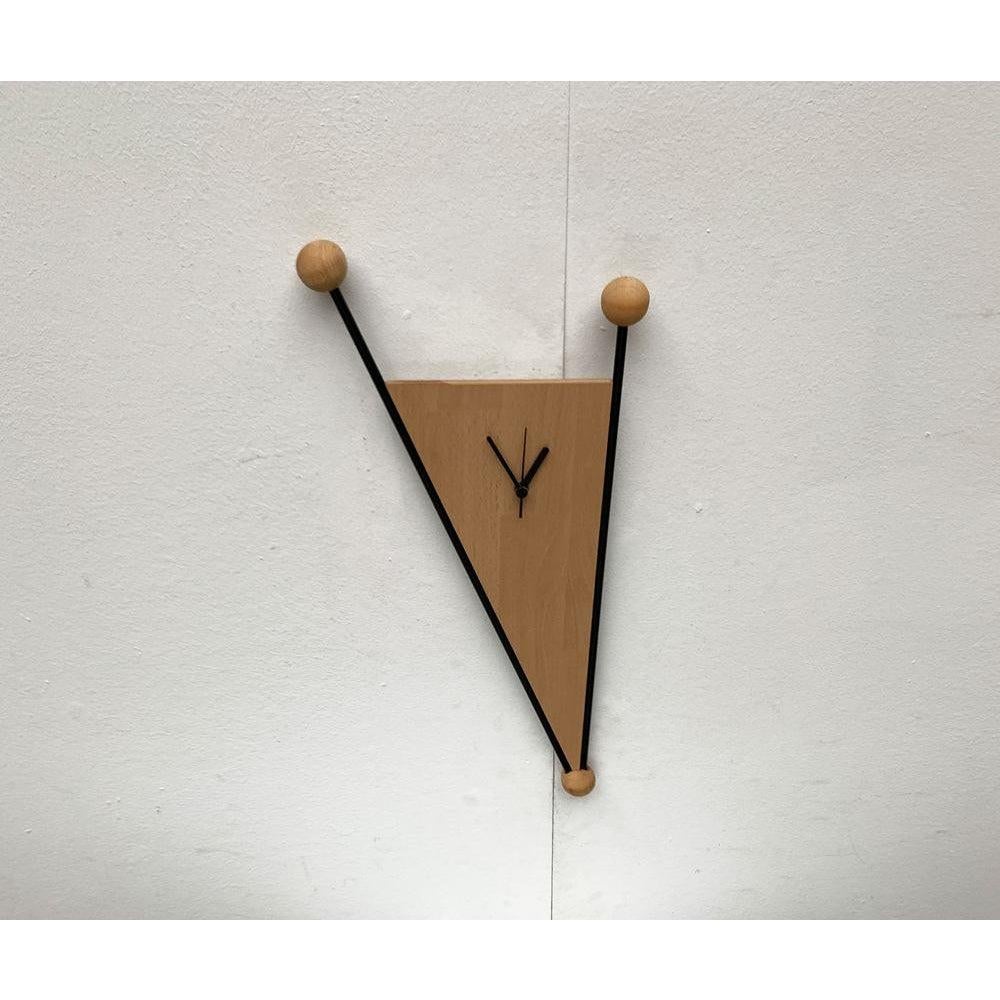 Horloge murale allemande postmoderne, années 1980 Excellent état - En vente à Hamburg, DE