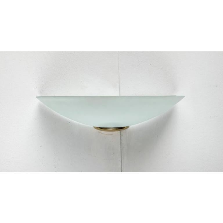 Vintage Postmodern Glass Wall Lamp Sconce from Metalarte, 1980s In Excellent Condition For Sale In Hamburg, DE
