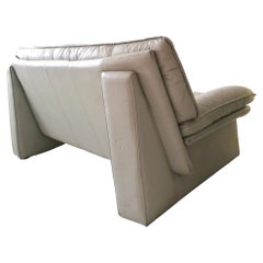 Postmodernes Vintage-Sofa aus grauem, kantigem Leder von Nicoletti Salotti, Italien, 1980er Jahre