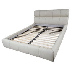 Vintage Postmodernes Italienisches getuftetes Lederbett Queen von Rossetto Italia