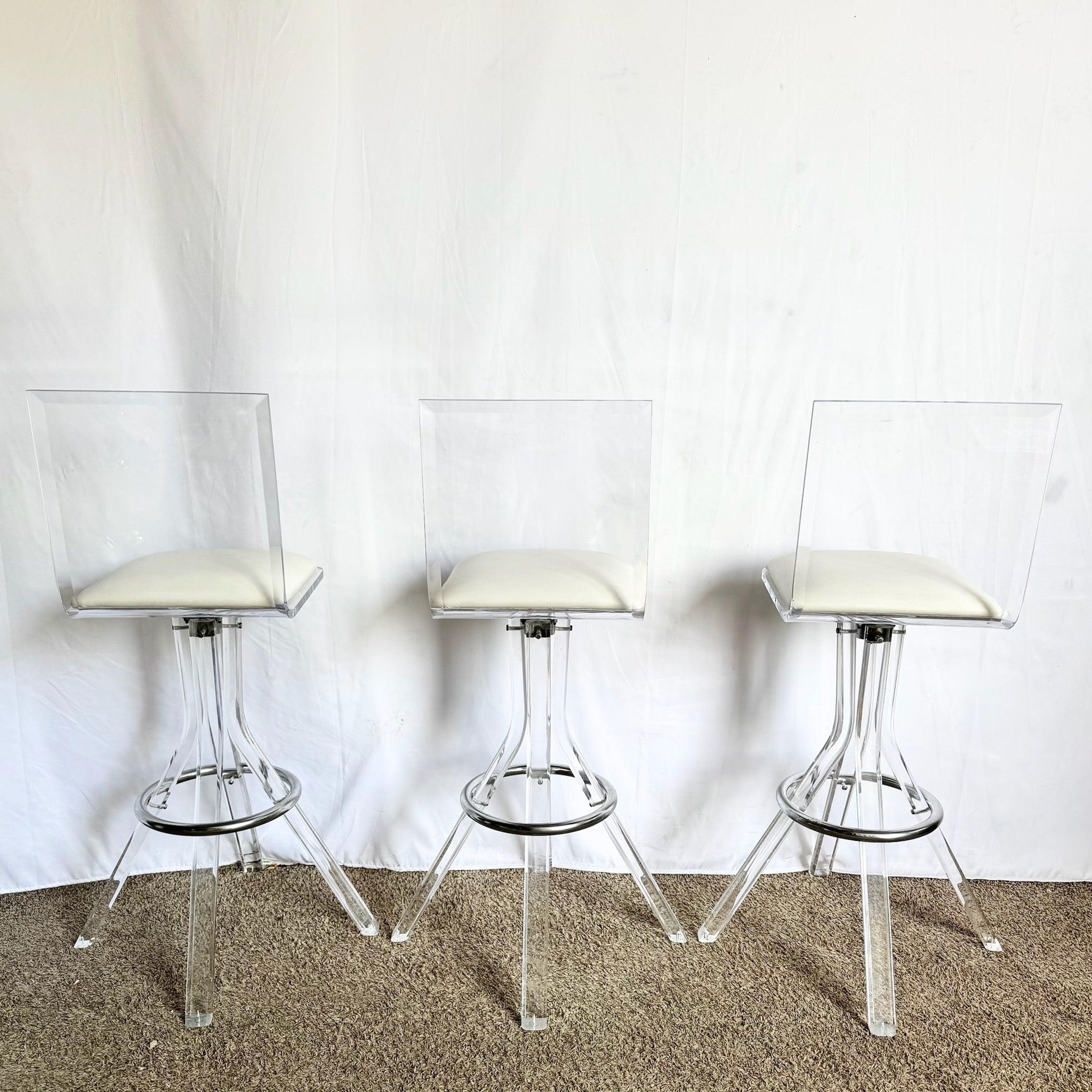 Vintage Postmodern Lucite und Chrom Hocker - Satz von 3 im Angebot 3