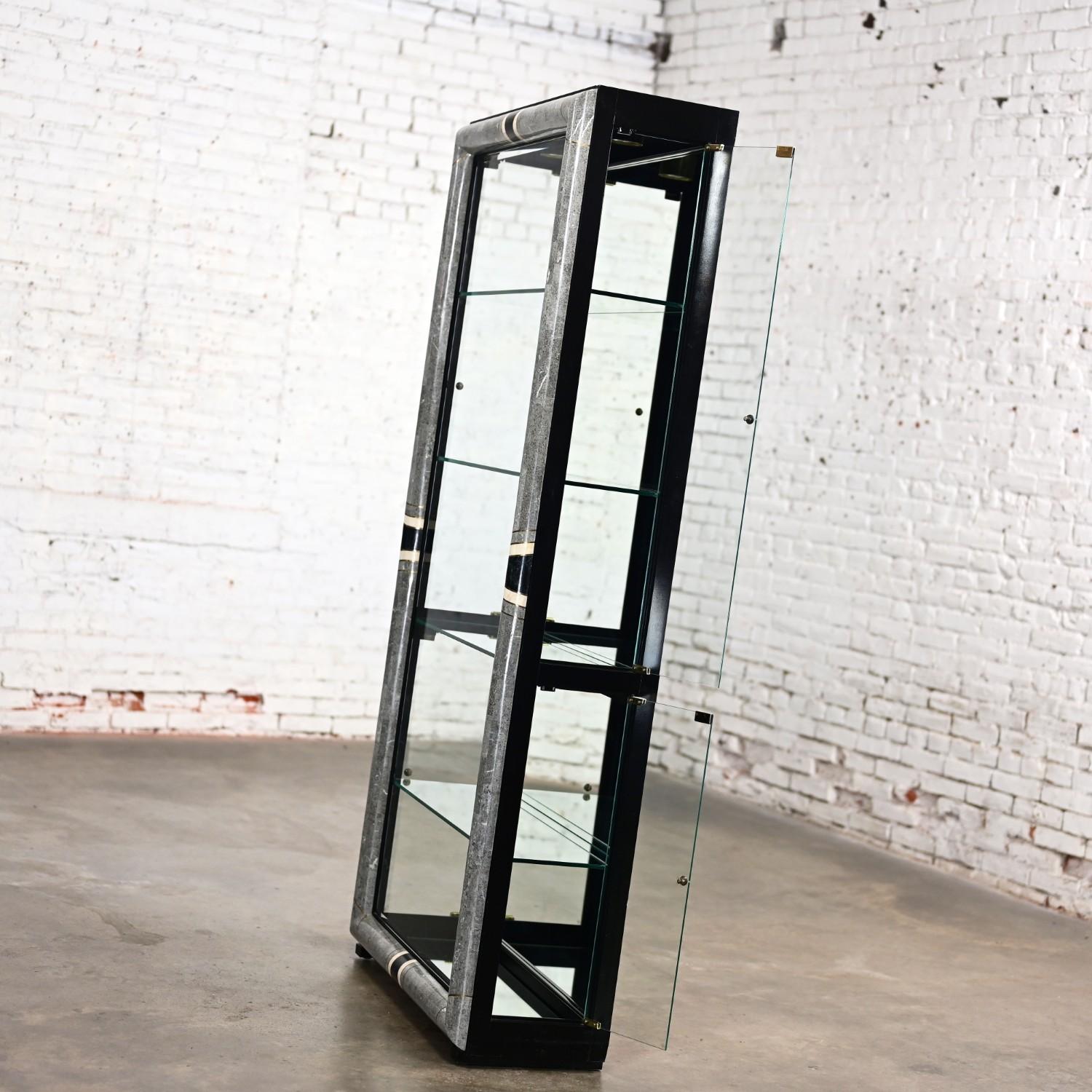 Vintage Postmodern Marble & Glass Lighted Display Cabinet by Pulaski Furniture For Sale 5