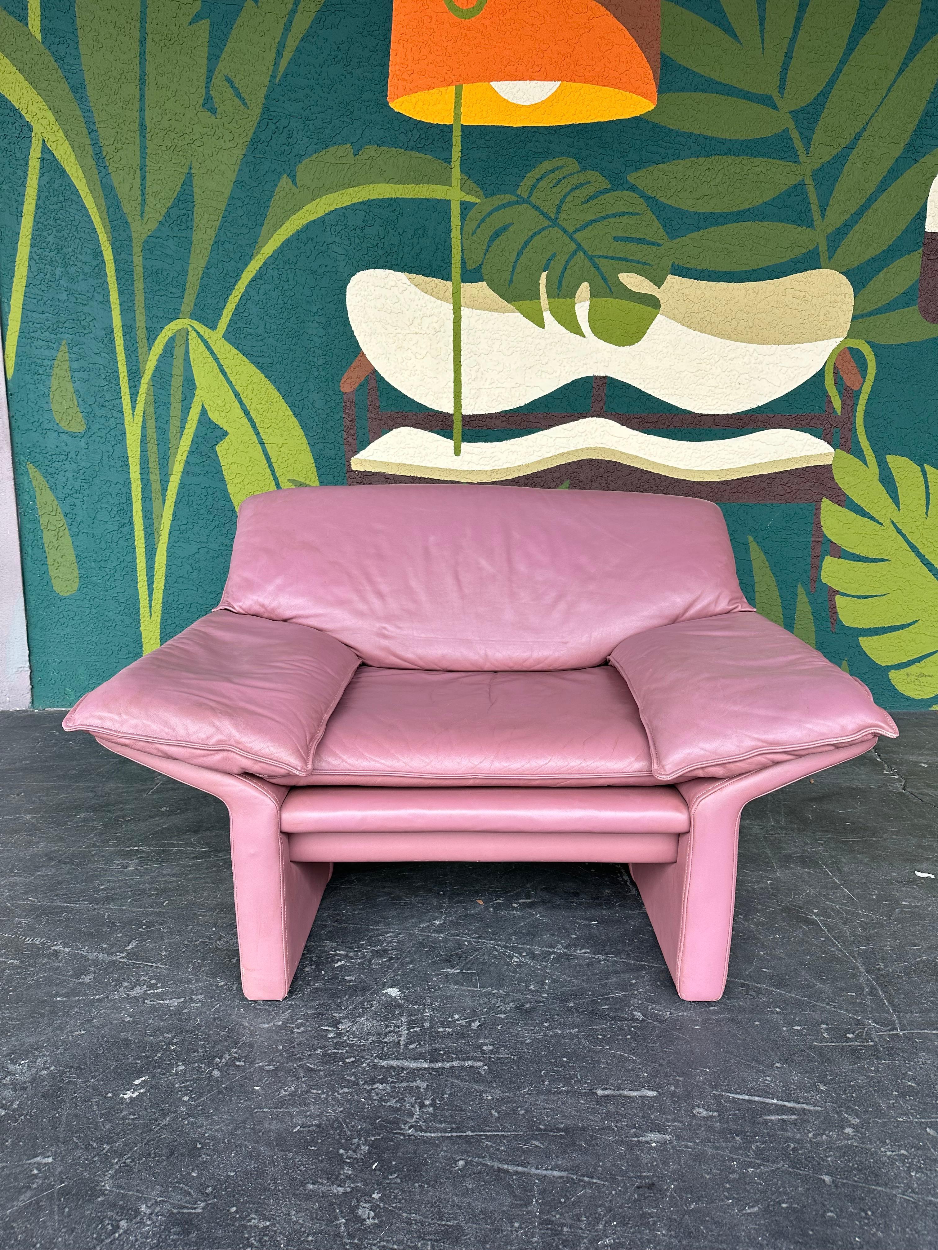 Post-Modern Vintage Postmodern Mauve Leather Lounge Chair