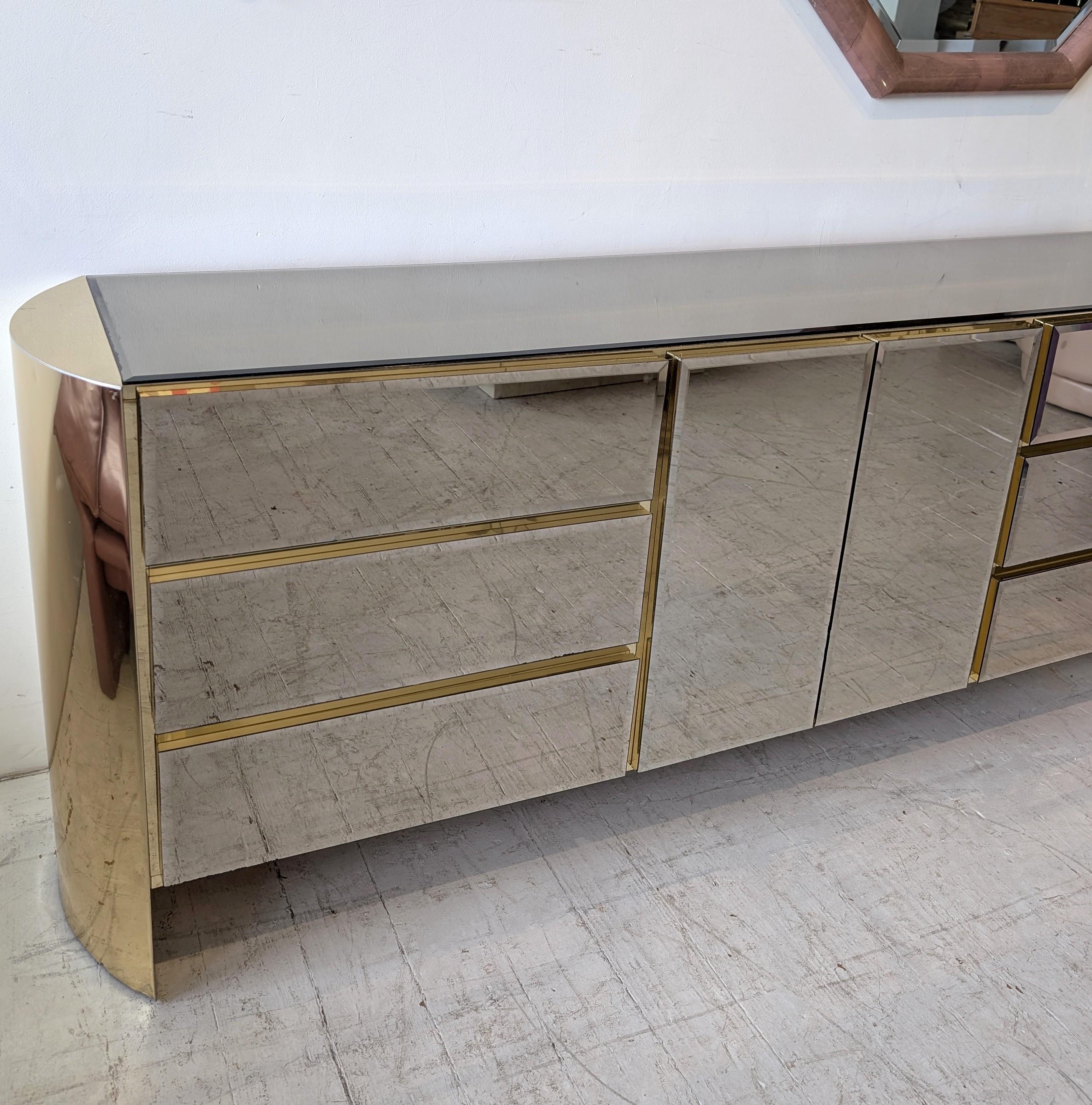 Vintage postmodern mirror glass & gold metal sideboard / dresser, Ello USA 1980s For Sale 3