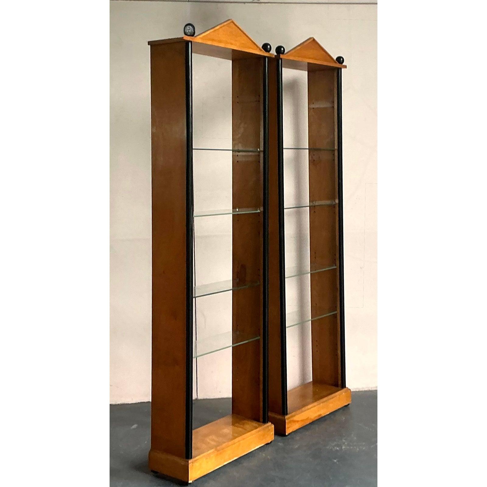 Americano Vintage Postmodern Pediment Etagere- A Pair in vendita
