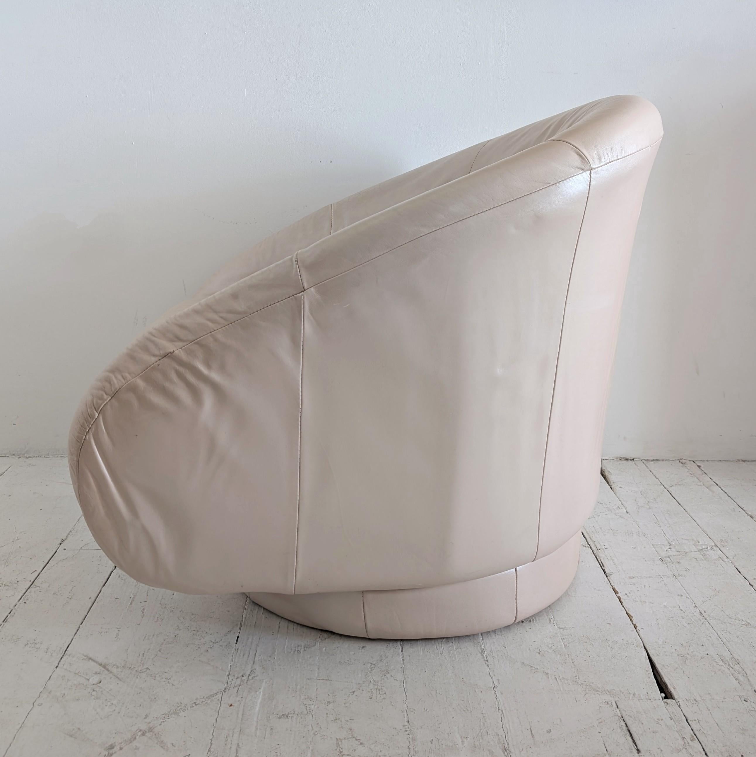 Vintage Postmoderner Dreh-Loungesessel aus rosa perlenbesetztem Leder, Natuzzi 1980er Jahre im Angebot 5