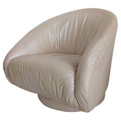 Vintage Postmodern Pink Pearlised Leather Swivel Lounge Chair, Natuzzi 1980s