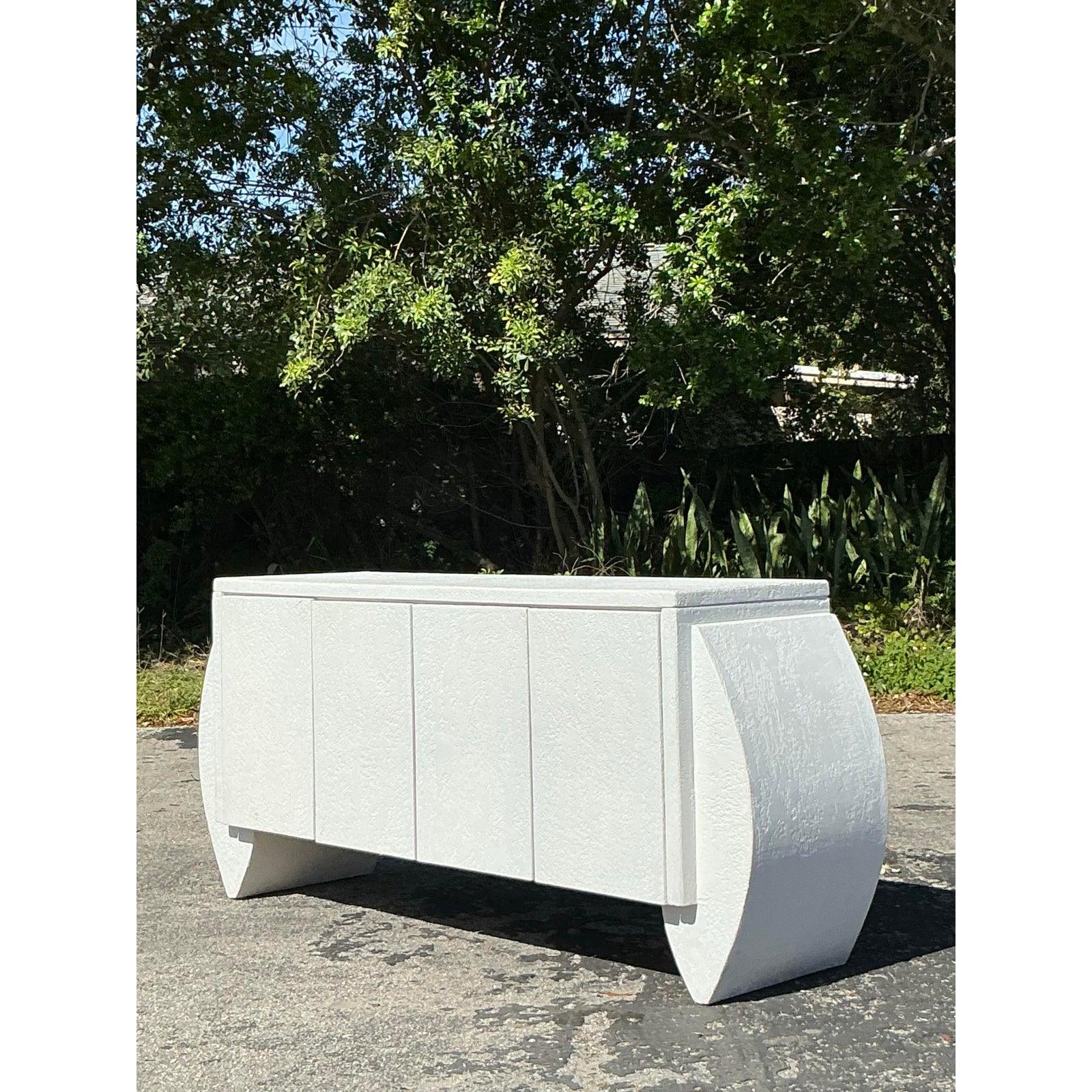 Américain Crédence postmoderne vintage en plâtre en vente