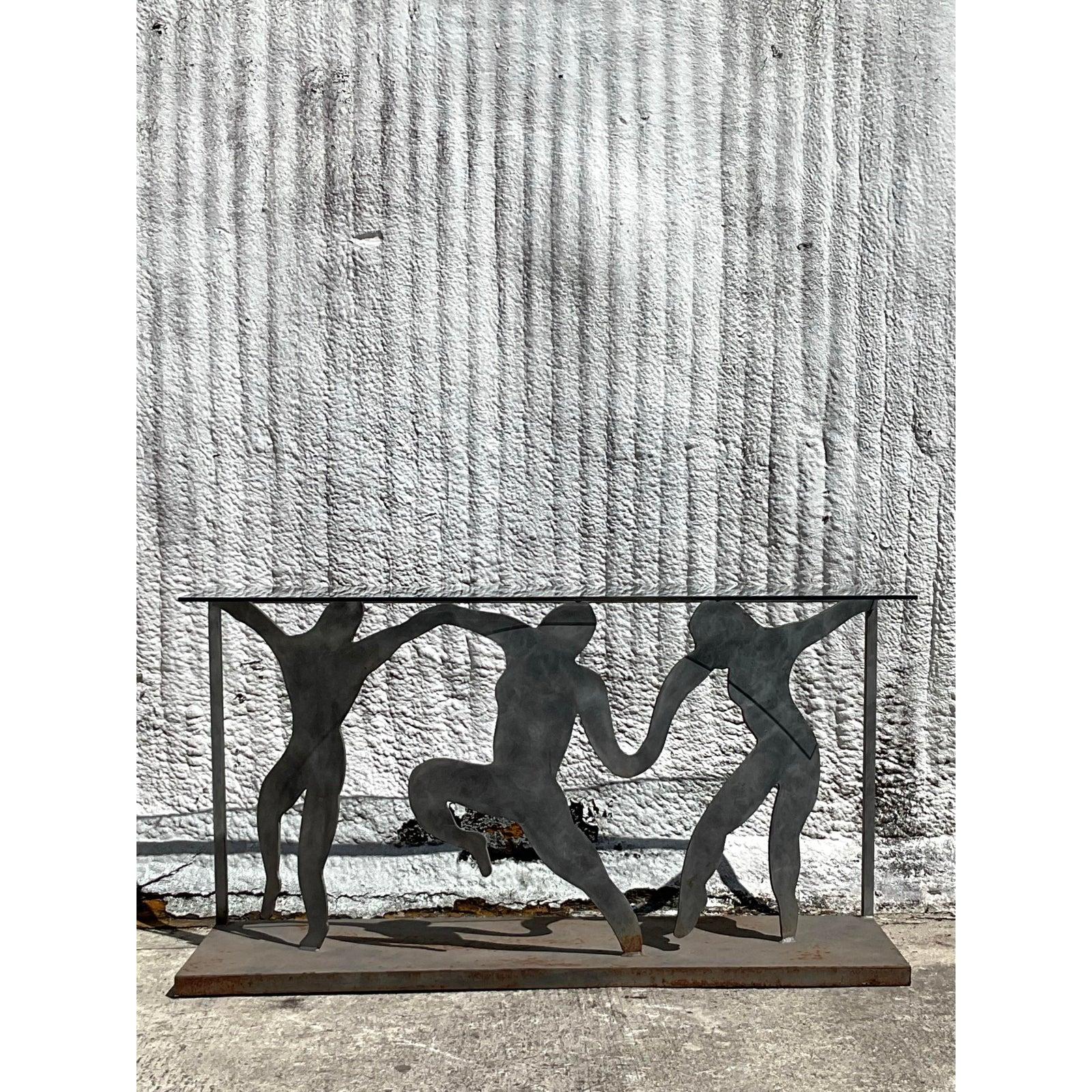 Postmoderne Table console figurative vintage postmoderne taillée en punch en vente