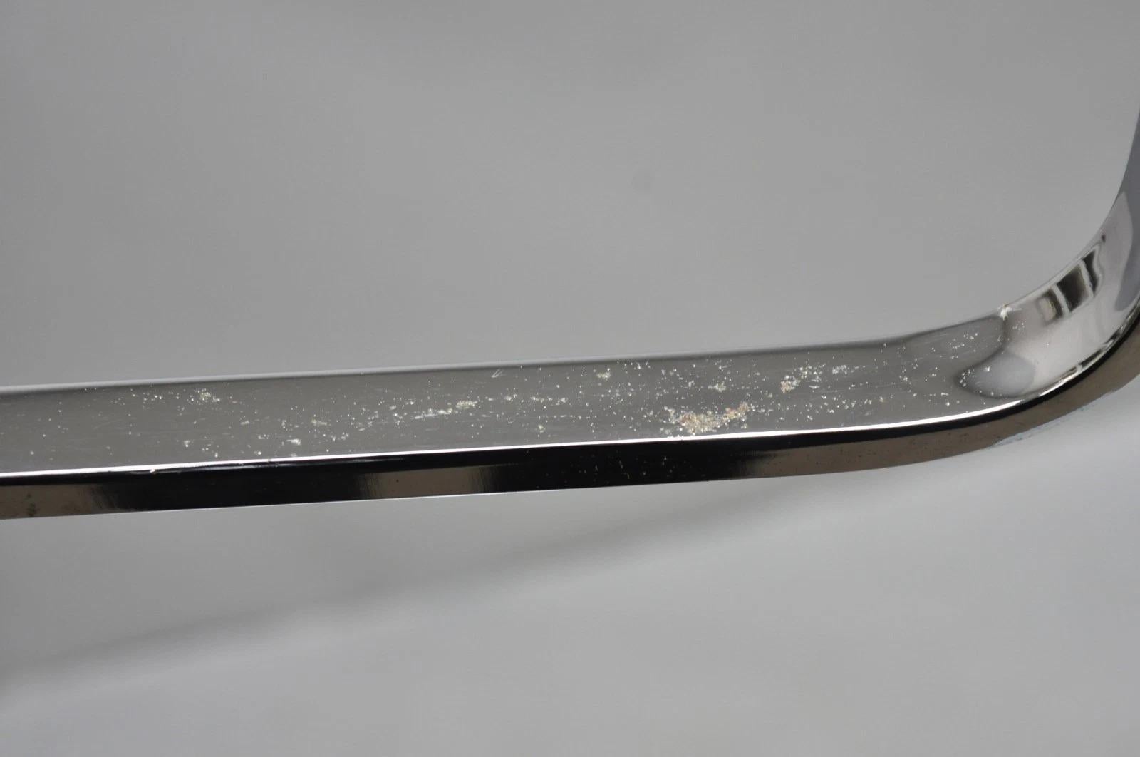 Lámpara de pie postmoderna vintage de metal cromado plateado modernista escultural en venta 7