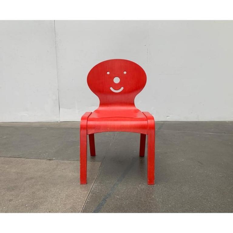 XX secolo Sedia postmoderna in legno per bambini con faccia da clown, anni '90 in vendita