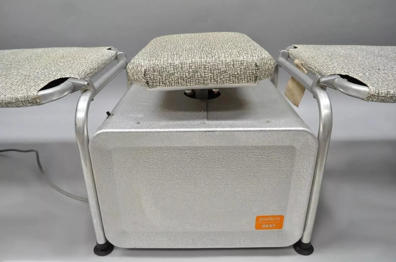 20ième siècle Vintage Posture Rest Company Massage Therapy Chair Seat Wellness Machine en vente