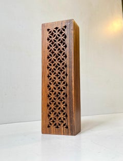 Caja de popurrí vintage en filigrana de palisandro, años 60