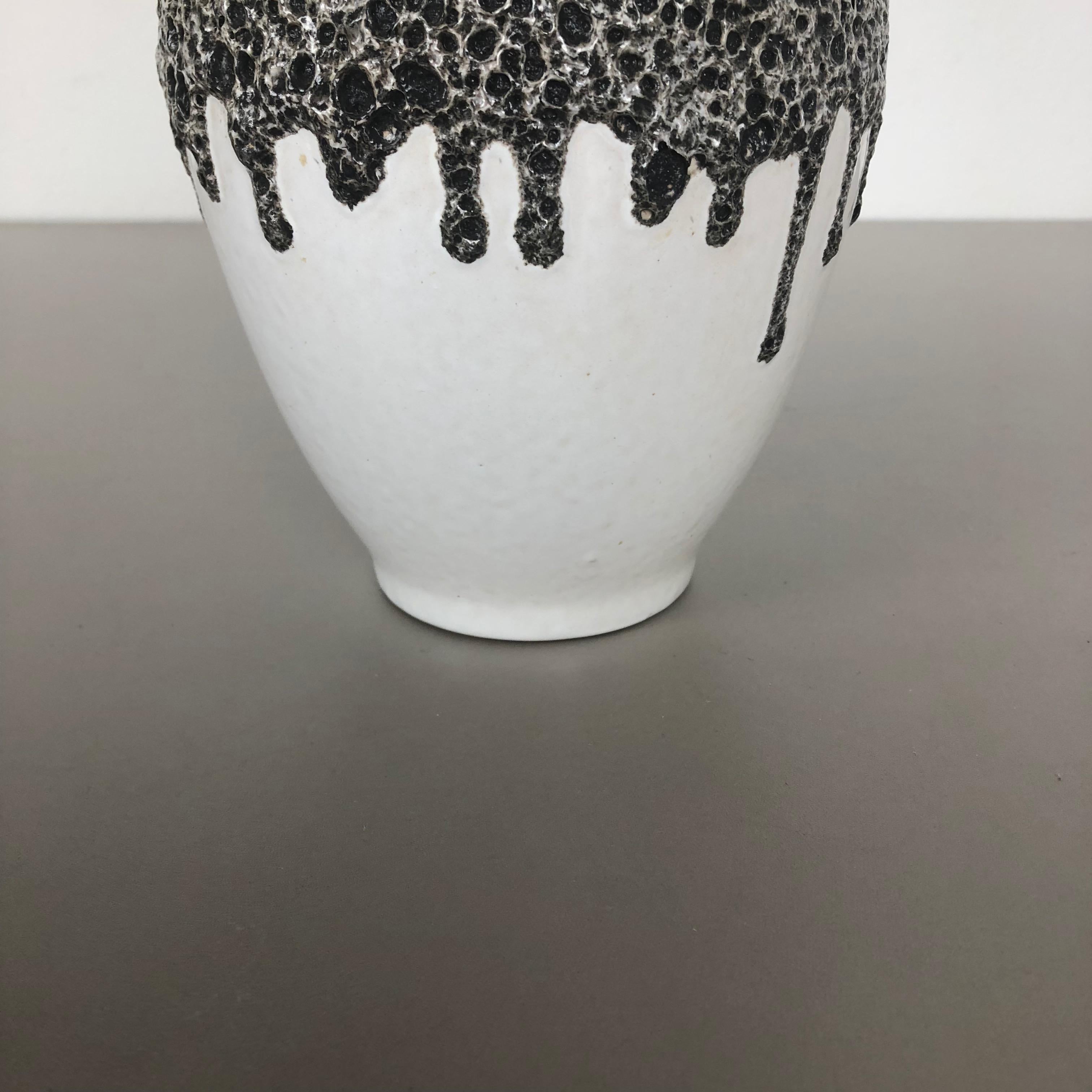 Vase à lave grasse en poterie vintage fabriqué par ES EMONS SÖHNE Ceramic, Allemagne, années 1960 en vente 3