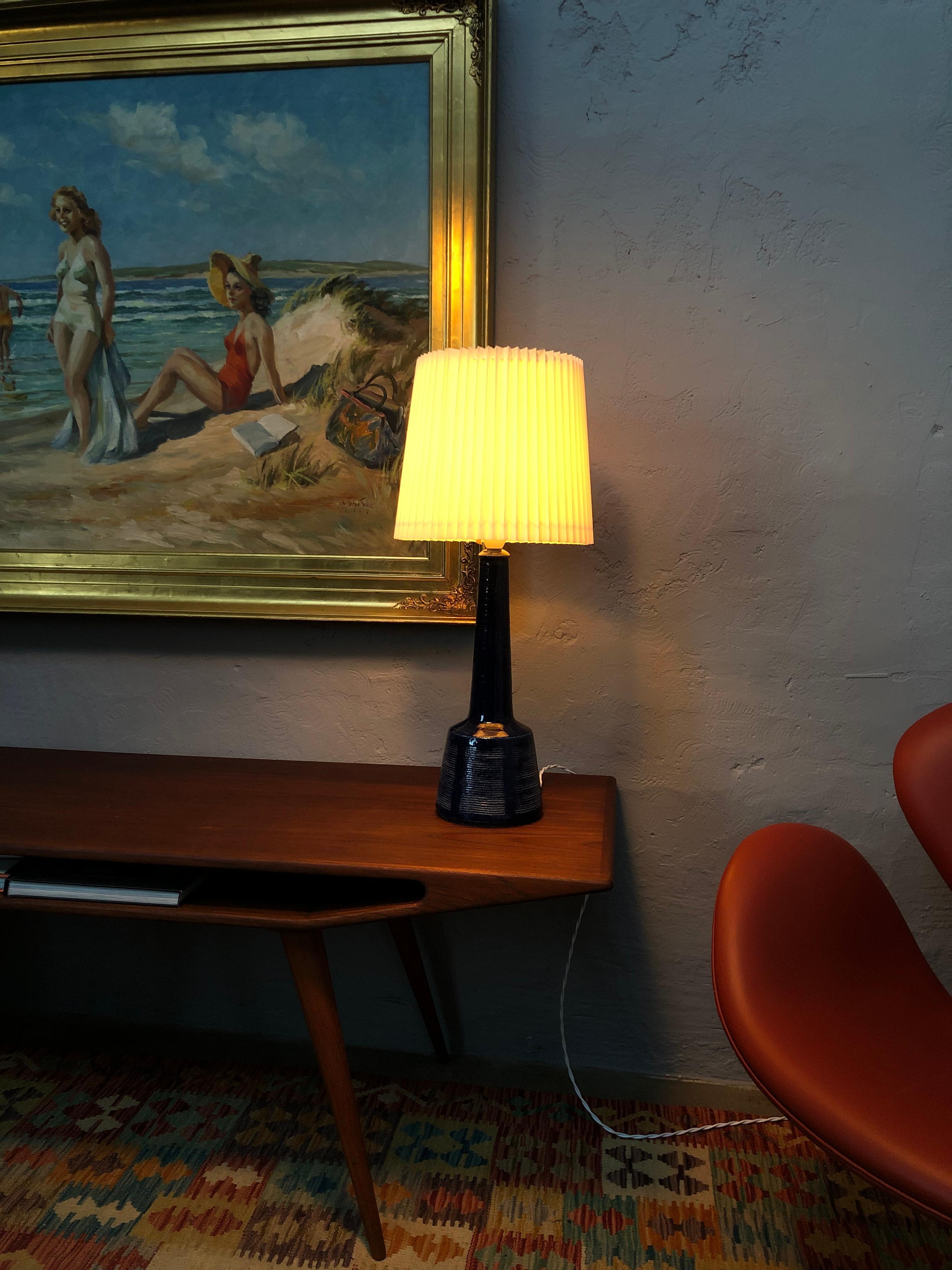 Vintage Pottery Table Lamp by Palshus for Le Klint of Denmark For Sale 4