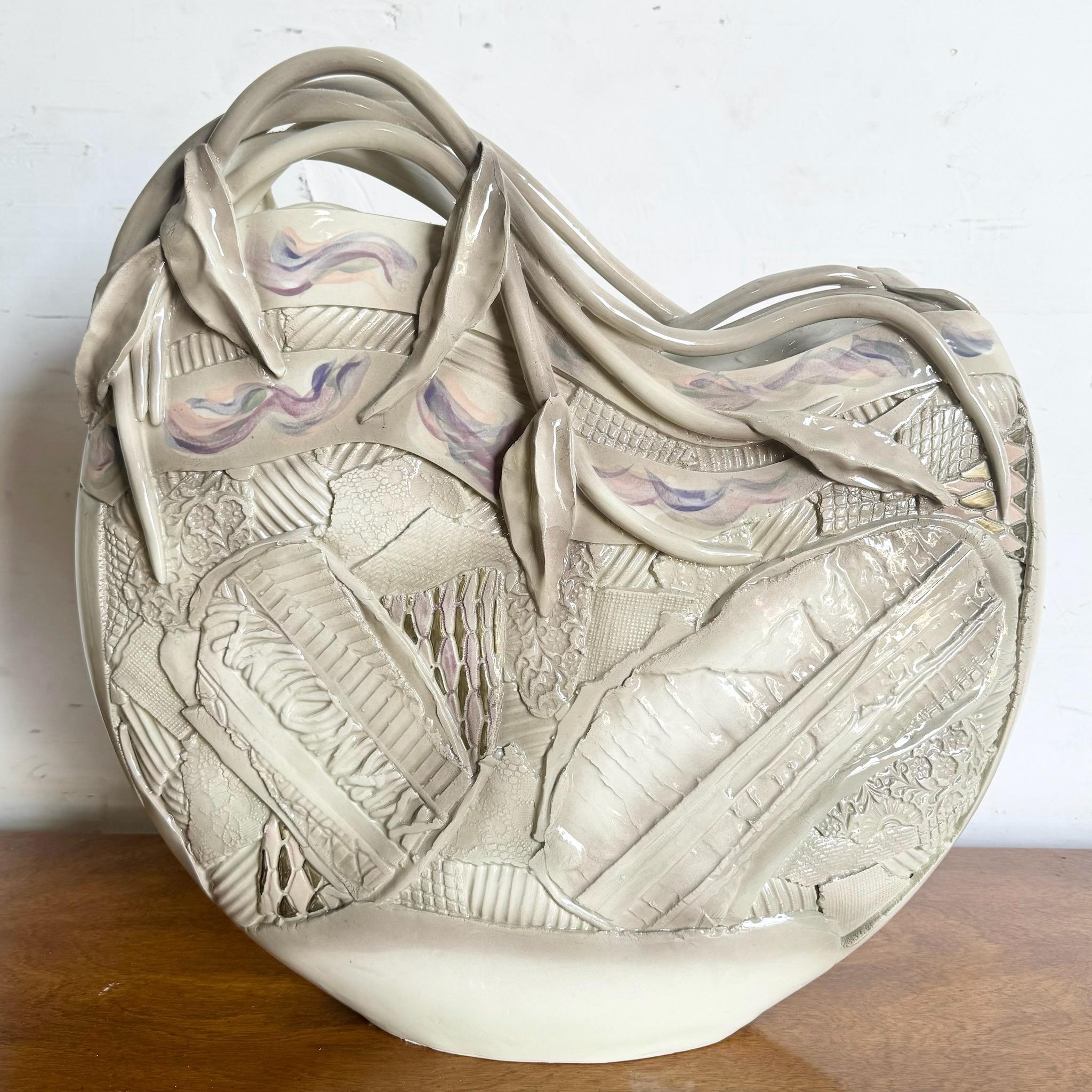 Vase vintage de Gail Markiewicz Bon état - En vente à Delray Beach, FL
