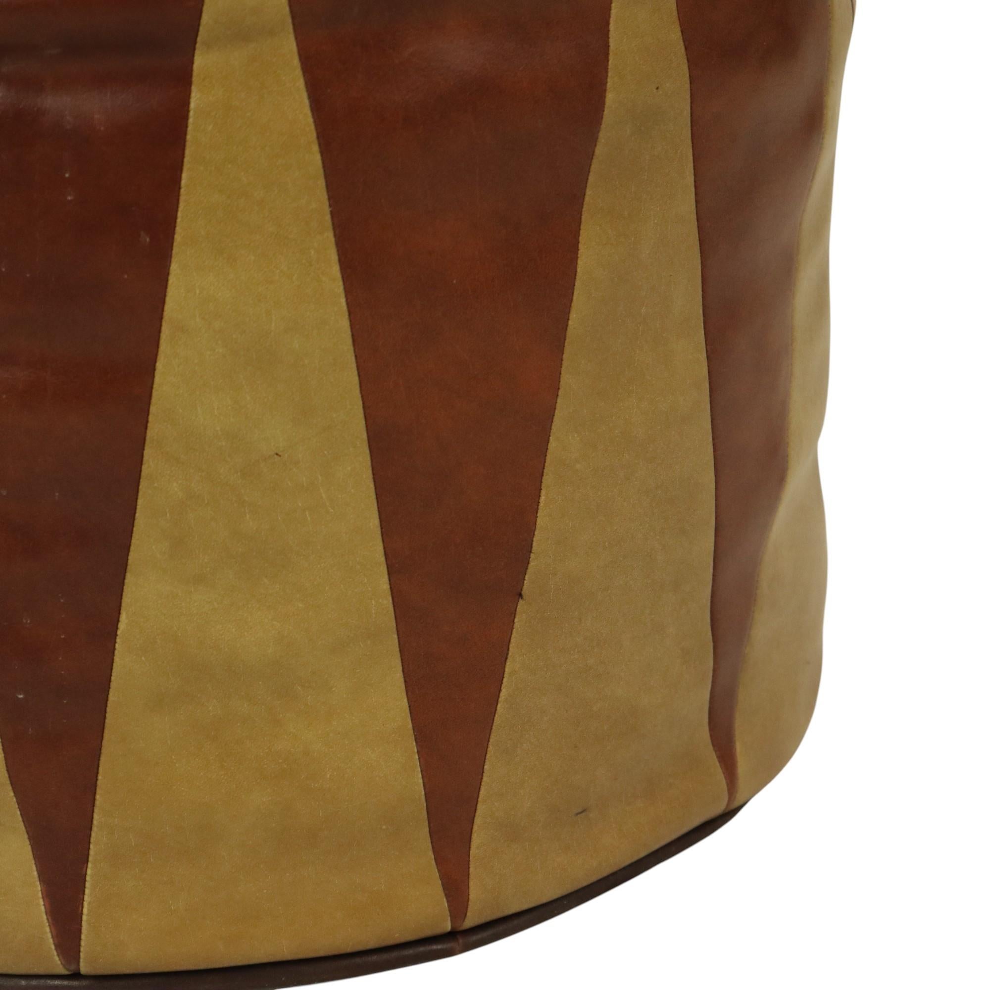 Pouf vintage con motivo a stella Skai in ecopelle stile marocchino anni '1960 in vendita 5