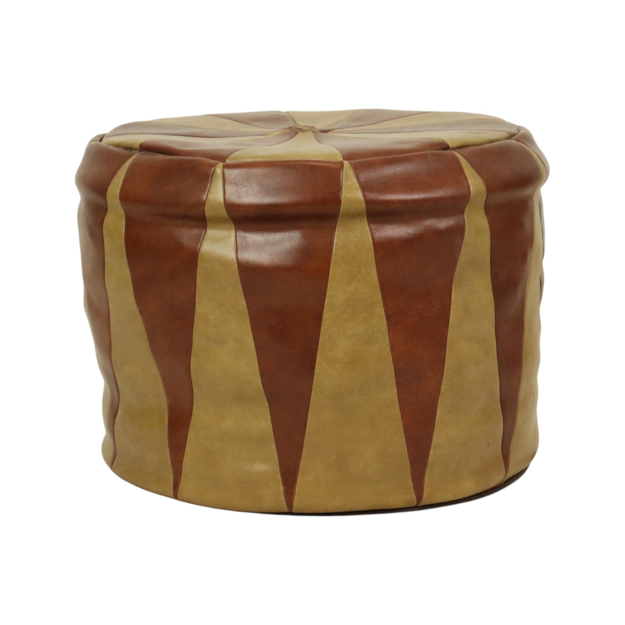 Pouf vintage con motivo a stella Skai in ecopelle stile marocchino anni '1960 in vendita 7