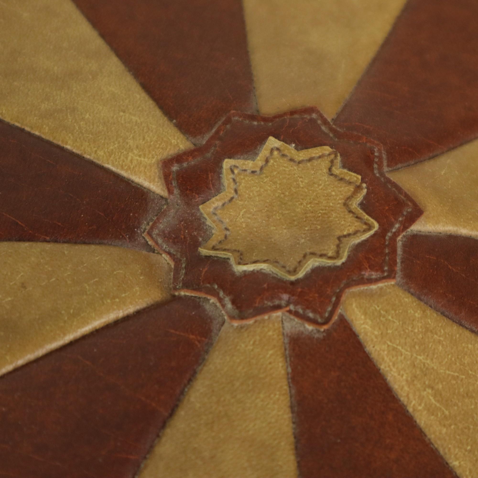 Pouf vintage con motivo a stella Skai in ecopelle stile marocchino anni '1960 in vendita 1
