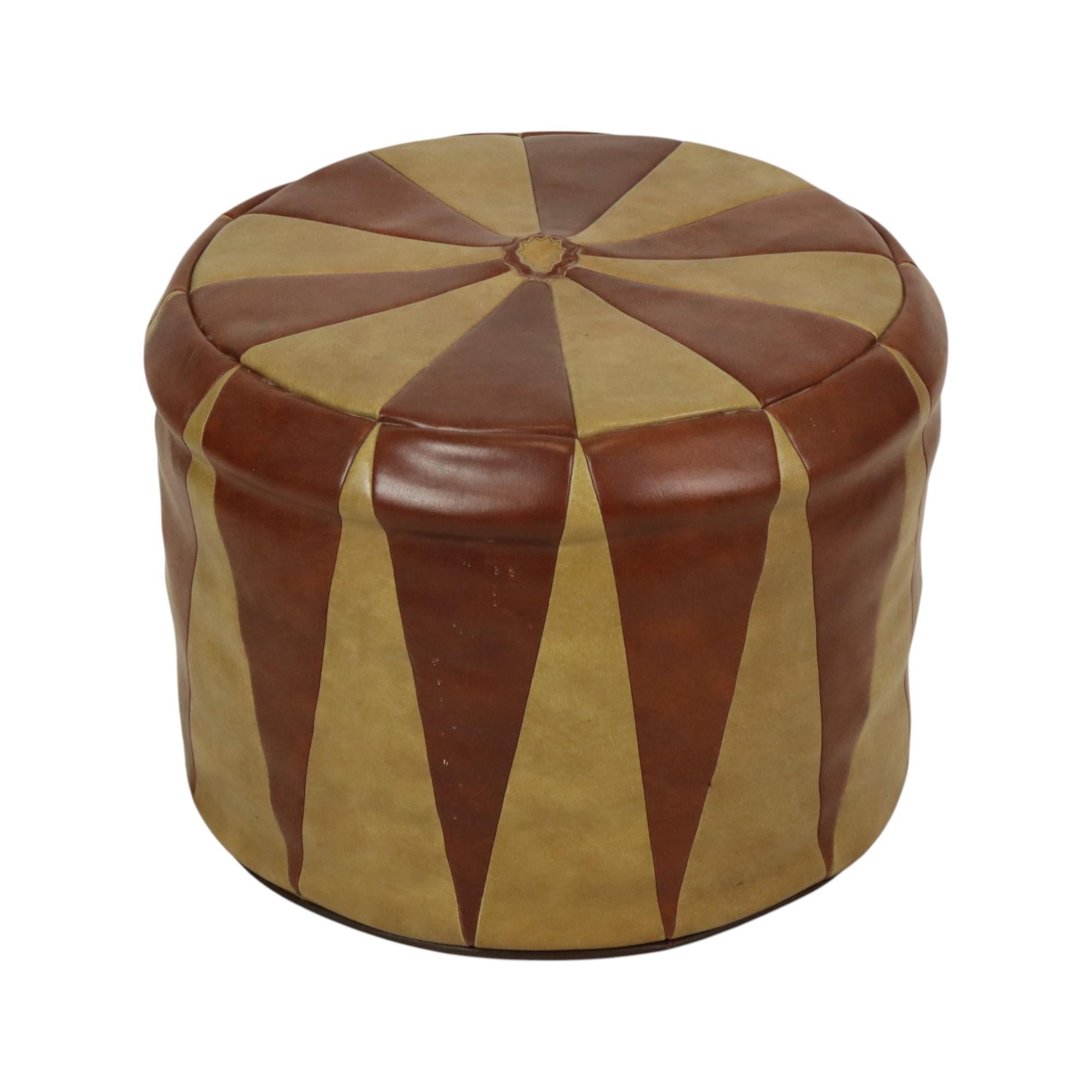 Pouf vintage con motivo a stella Skai in ecopelle stile marocchino anni '1960 in vendita 2
