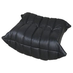 Vintage CERTIFIED Ligne Roset TOGO Pouf in our natural Black Leather, DIAMOND QUALITY