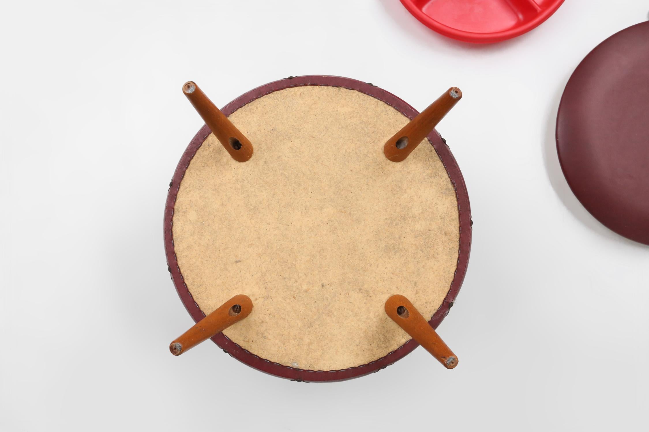 Vintage pouf with storage in dark red faux leather, France ca. 1950 For Sale 6