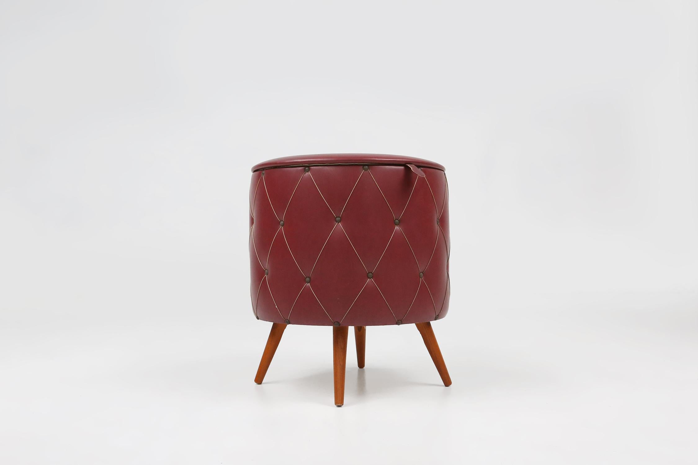 Vintage pouf with storage in dark red faux leather, France ca. 1950 For Sale 1