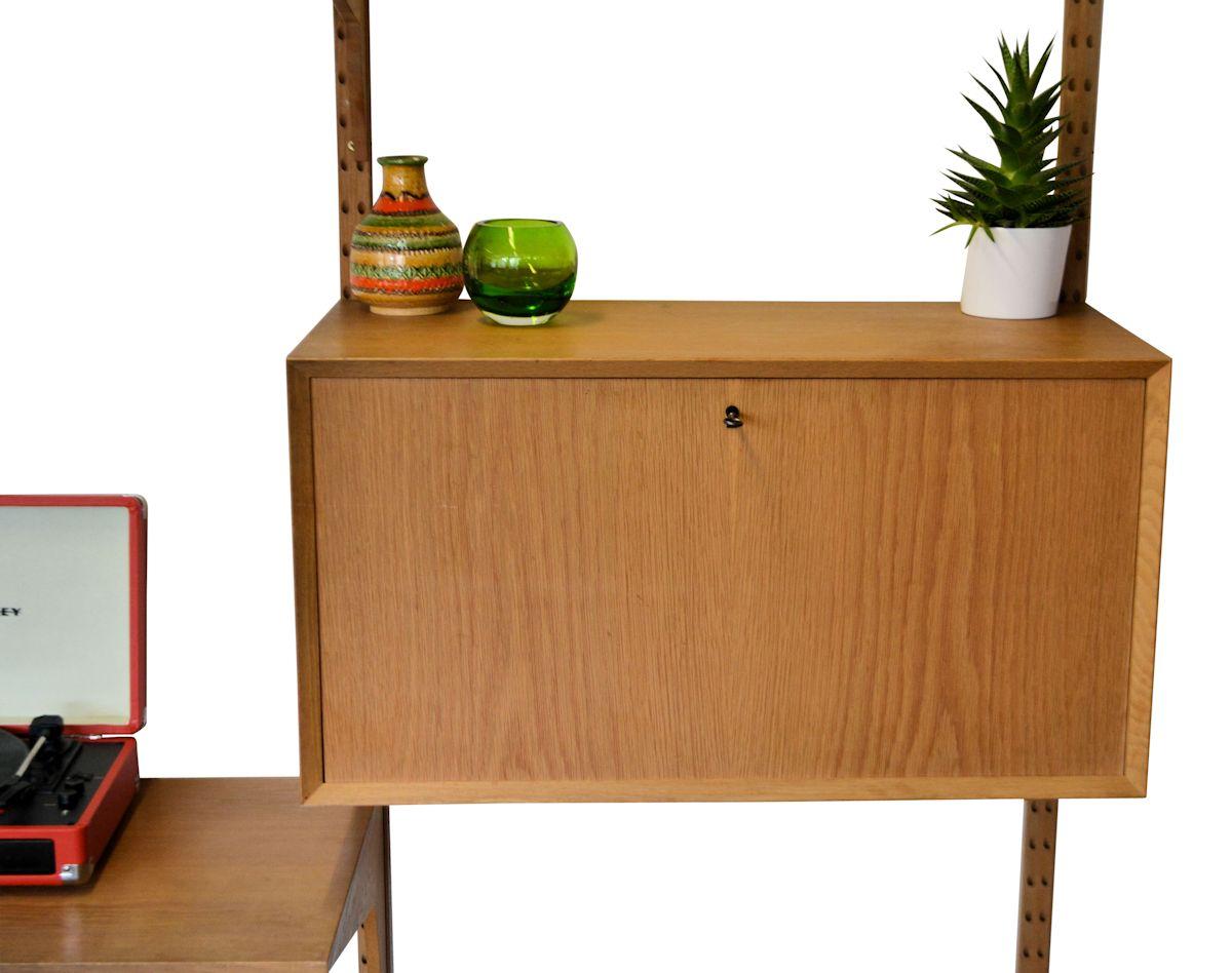 Vintage Poul Cadovius Oak Wall-Unit System In Good Condition For Sale In Panningen, NL