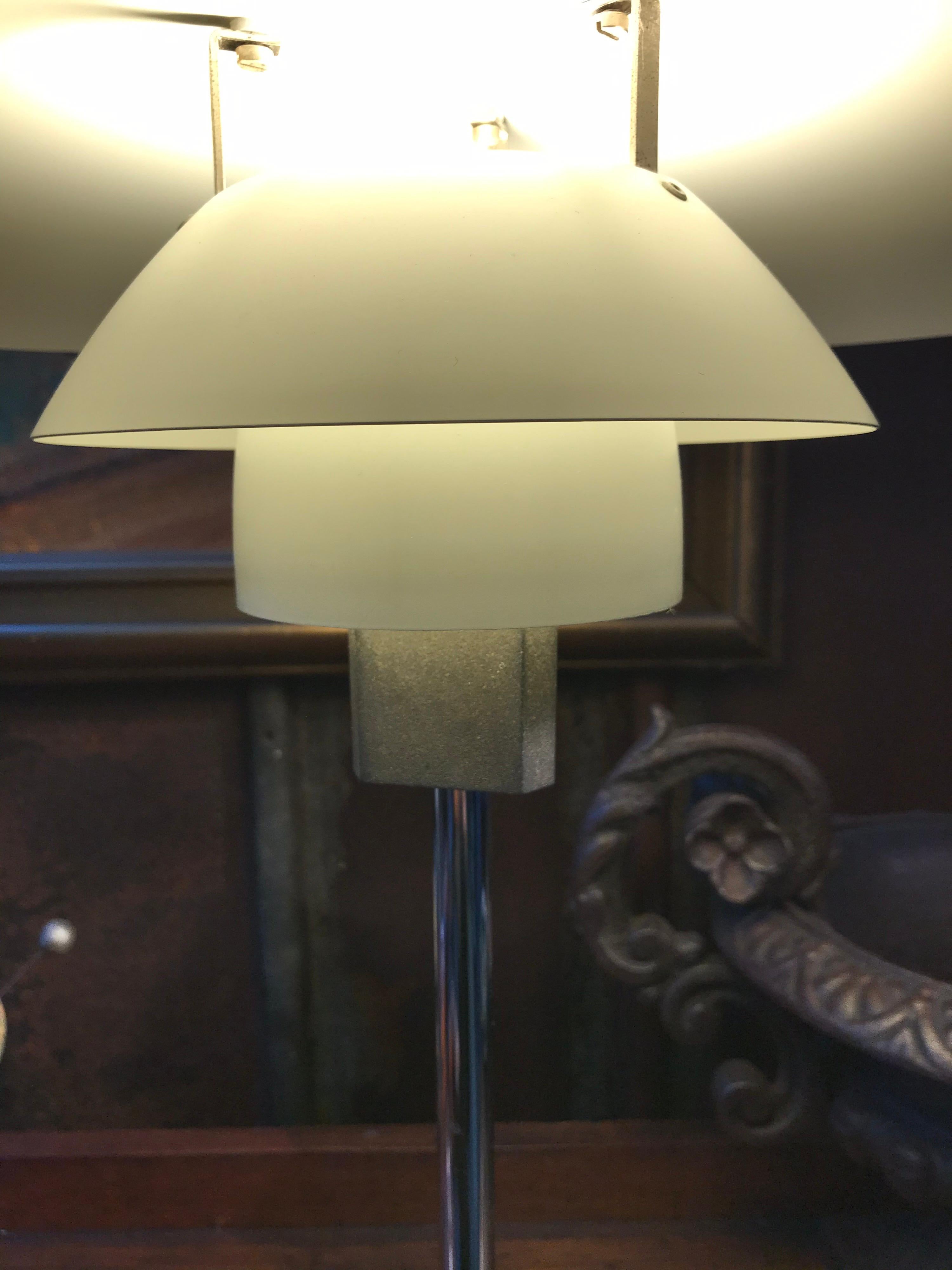 Vintage Poul Henningsen 4/3 Table Lamp from the 1960s 6