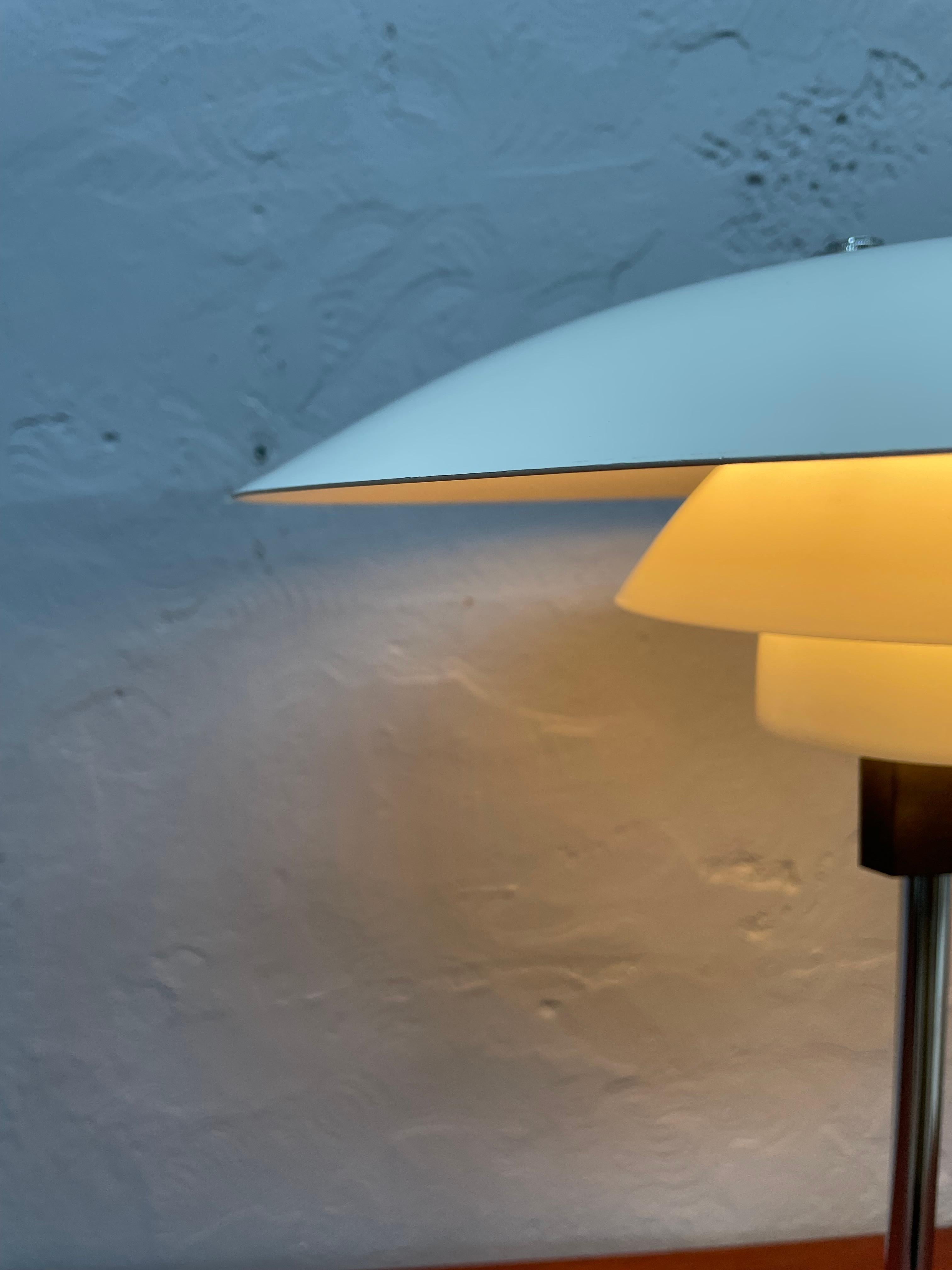 Vintage Poul Henningsen 4/3 Table Lamp from the 1960s For Sale 6