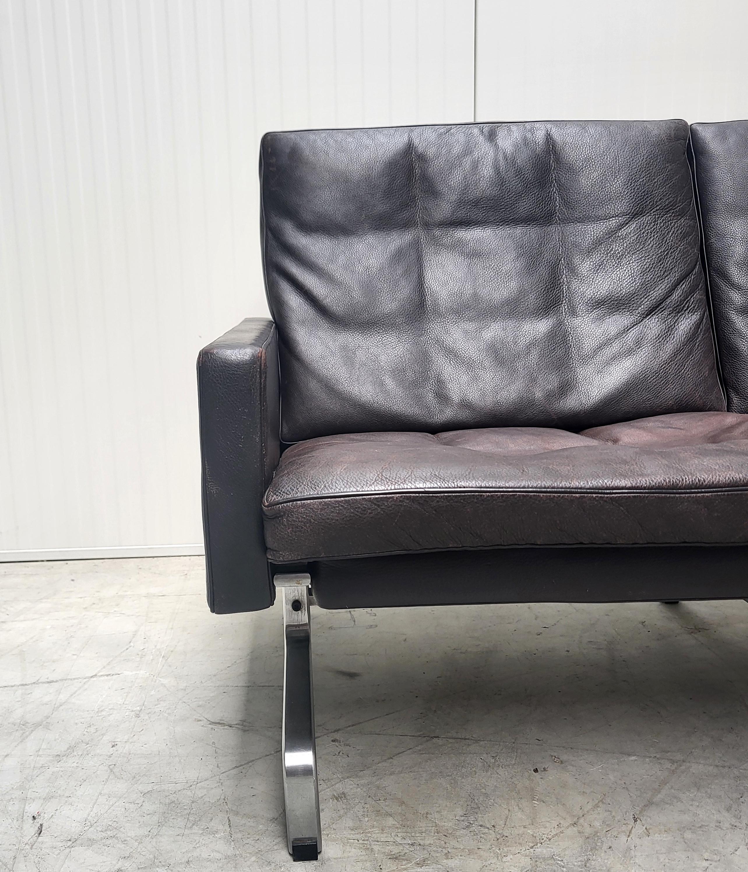 Hand-Crafted Vintage Poul Kjaerholm PK31 Sofa by Fritz Hansen Denmark 1980s For Sale