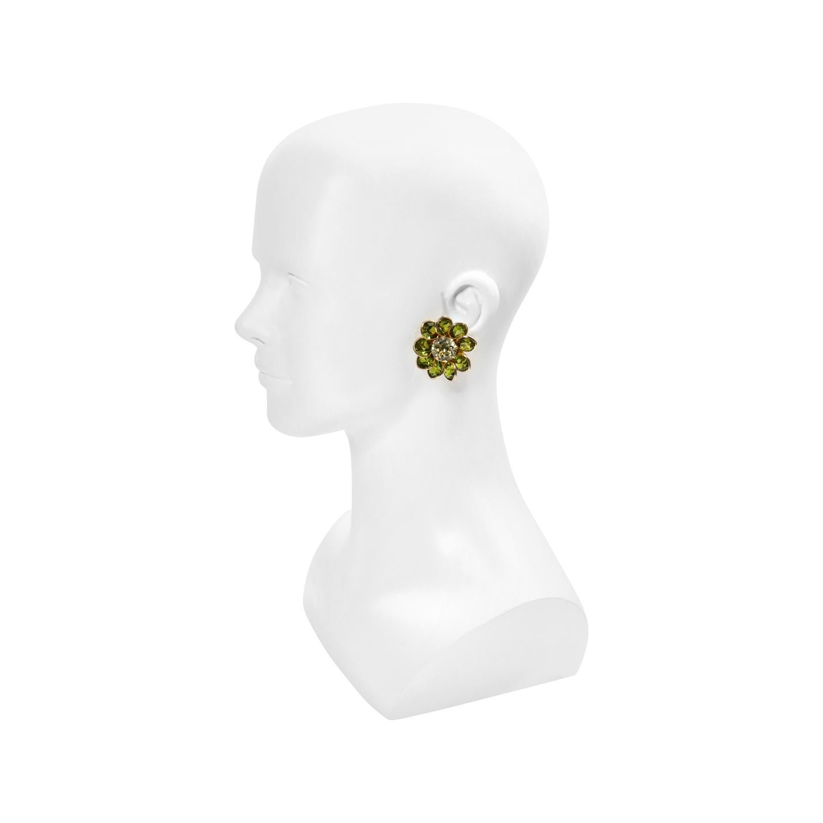 Vintage Poured Glass Gold Tone Green With Diamante Flower Earrings Circa 1960s For Sale 3