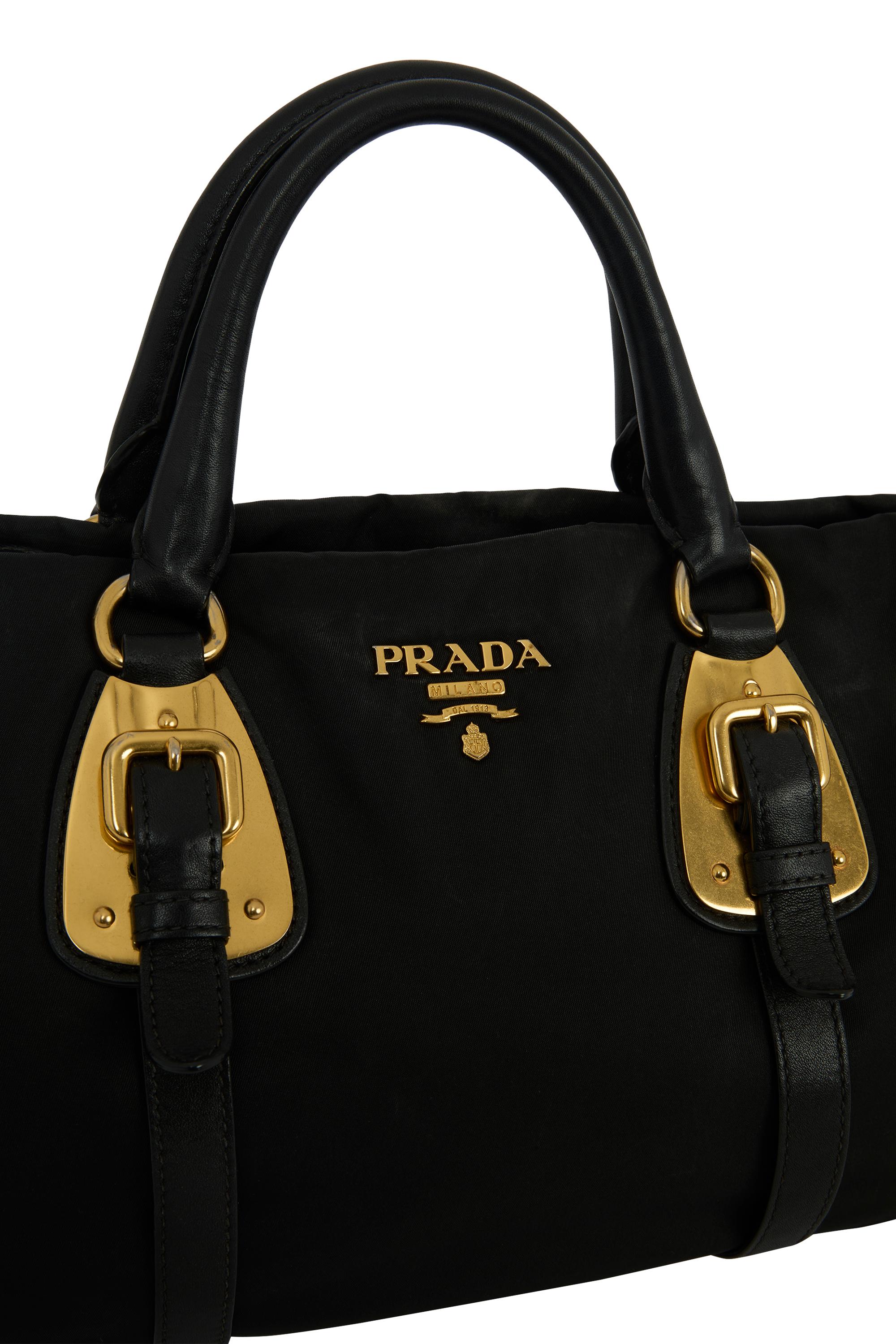 Noir Vintage Prada 2000's Nylon Tote HandBag en vente