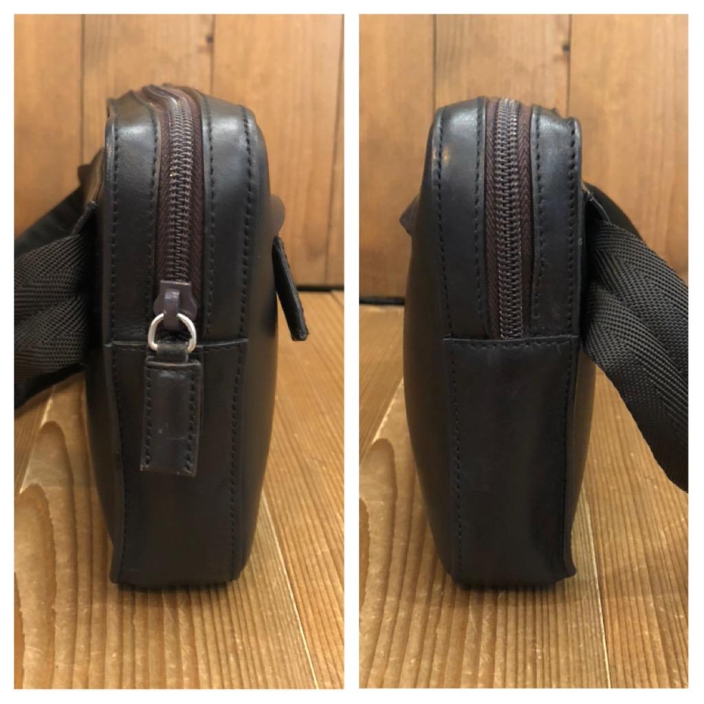 Women's or Men's Vintage PRADA Calfskin Leather Belt Bag Black For Sale