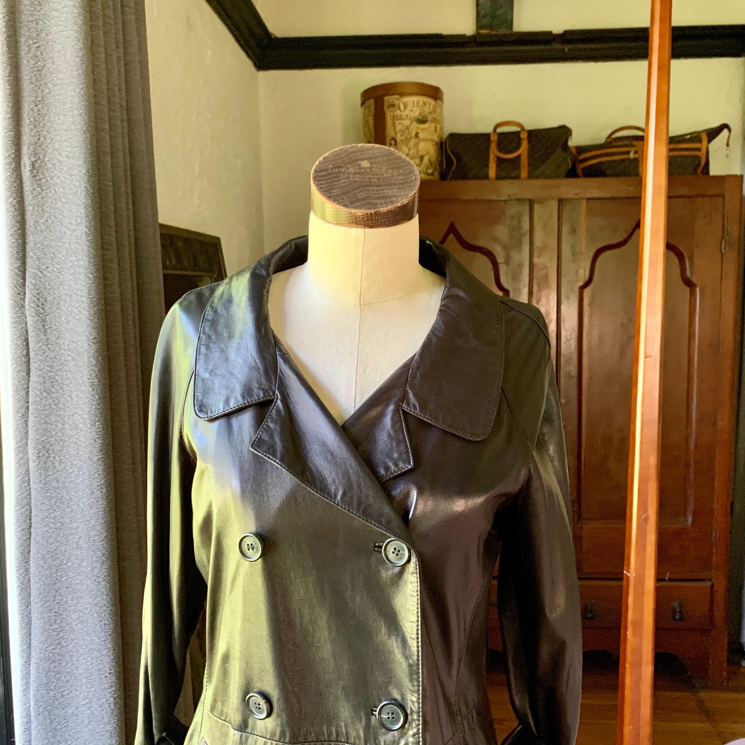 Vintage PRADA Black Leather WHITE LABEL Trench Coat Jacket MADE IN ITALY Small For Sale 1