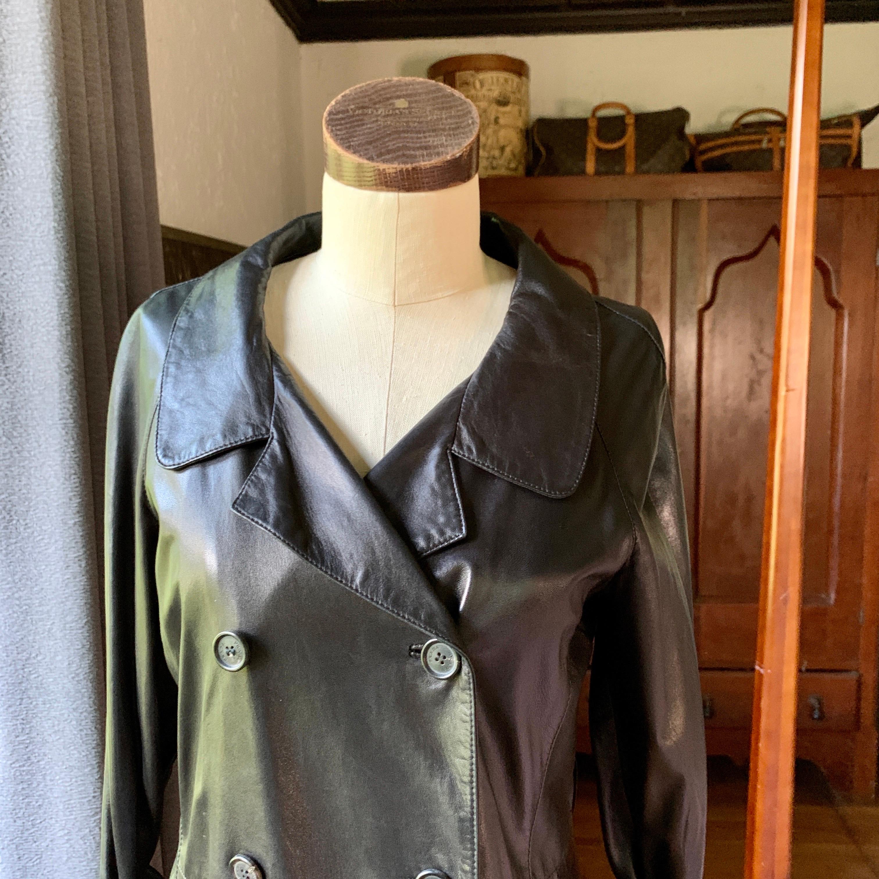 Vintage PRADA Black Leather WHITE LABEL Trench Coat Jacket MADE IN ITALY Small For Sale 3