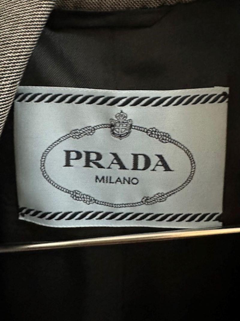 Vintage Prada Fil-A-Fil Feather Cuff Blazer For Sale 3
