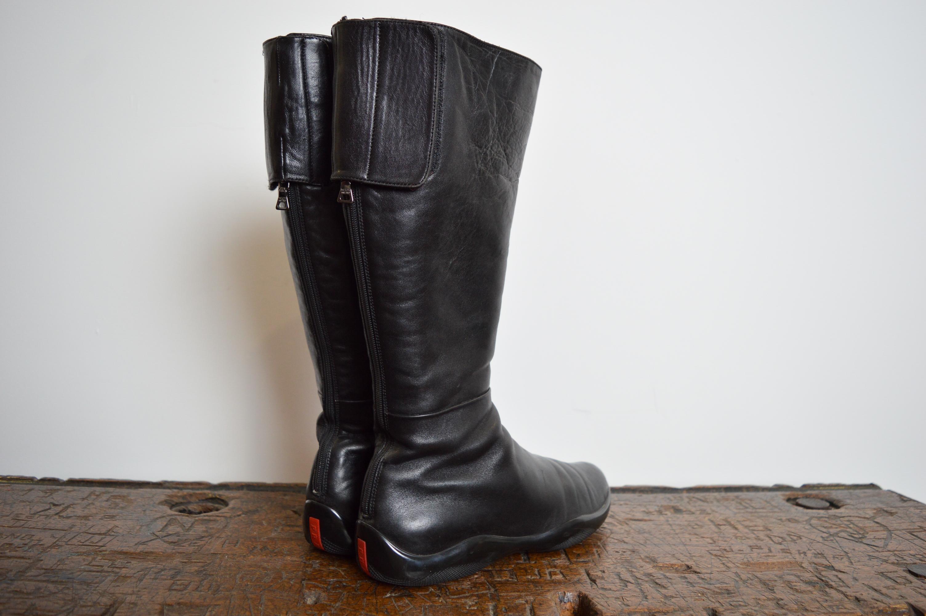 Vintage PRADA Knee High Black Leather 2000s Technical Y2K flat boots For Sale 3