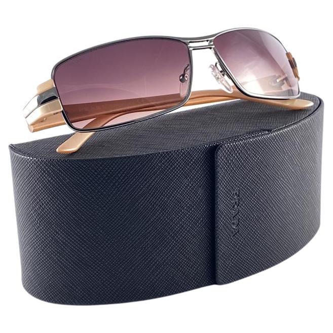 Vintage PRADA Sleek Silver & Metallic Beige SPR 50 Sunglasses 2000'S Y2K