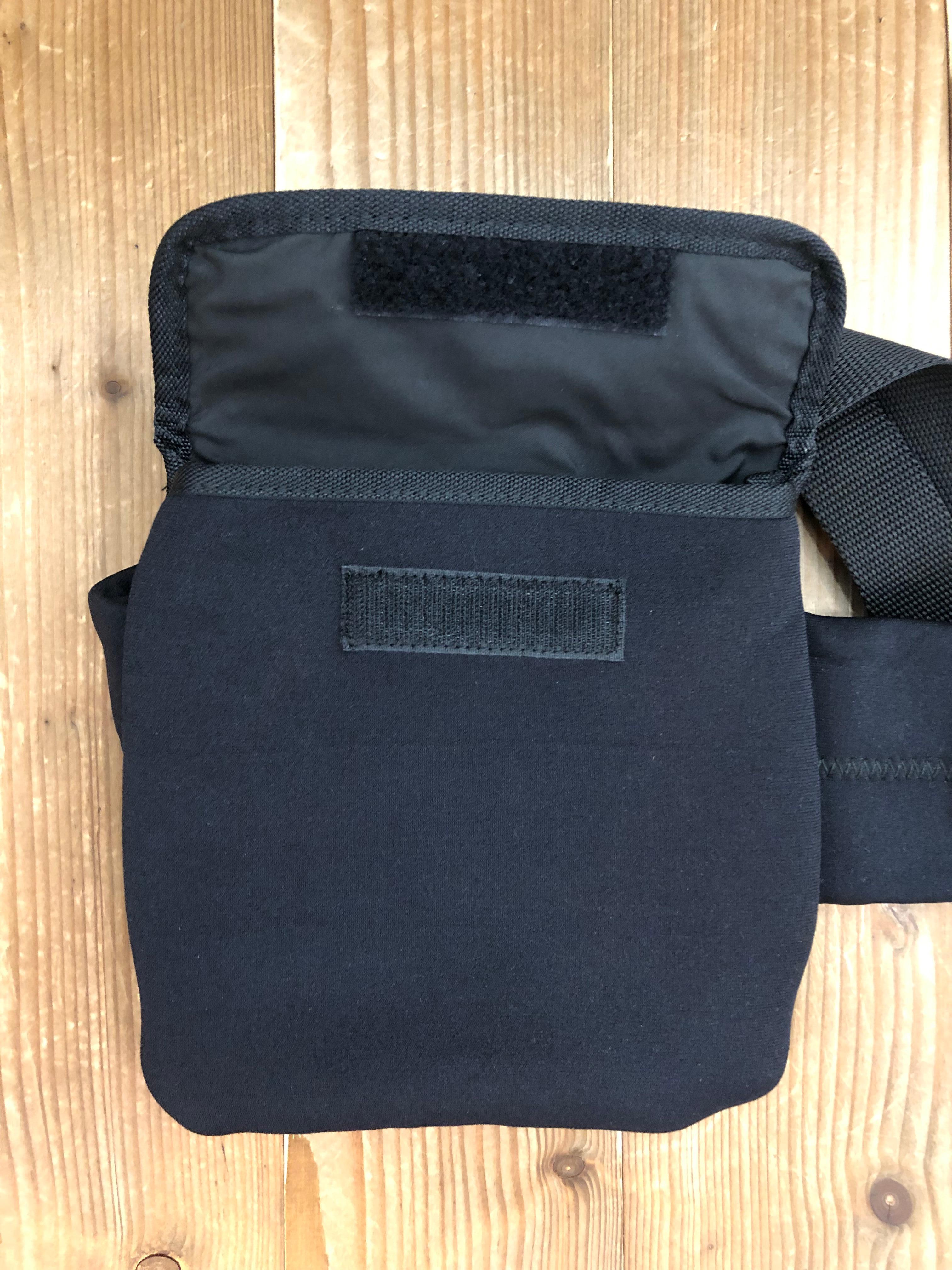 Vintage PRADA Sports Line Belt Bag Black Microfiber Unisex en vente 3