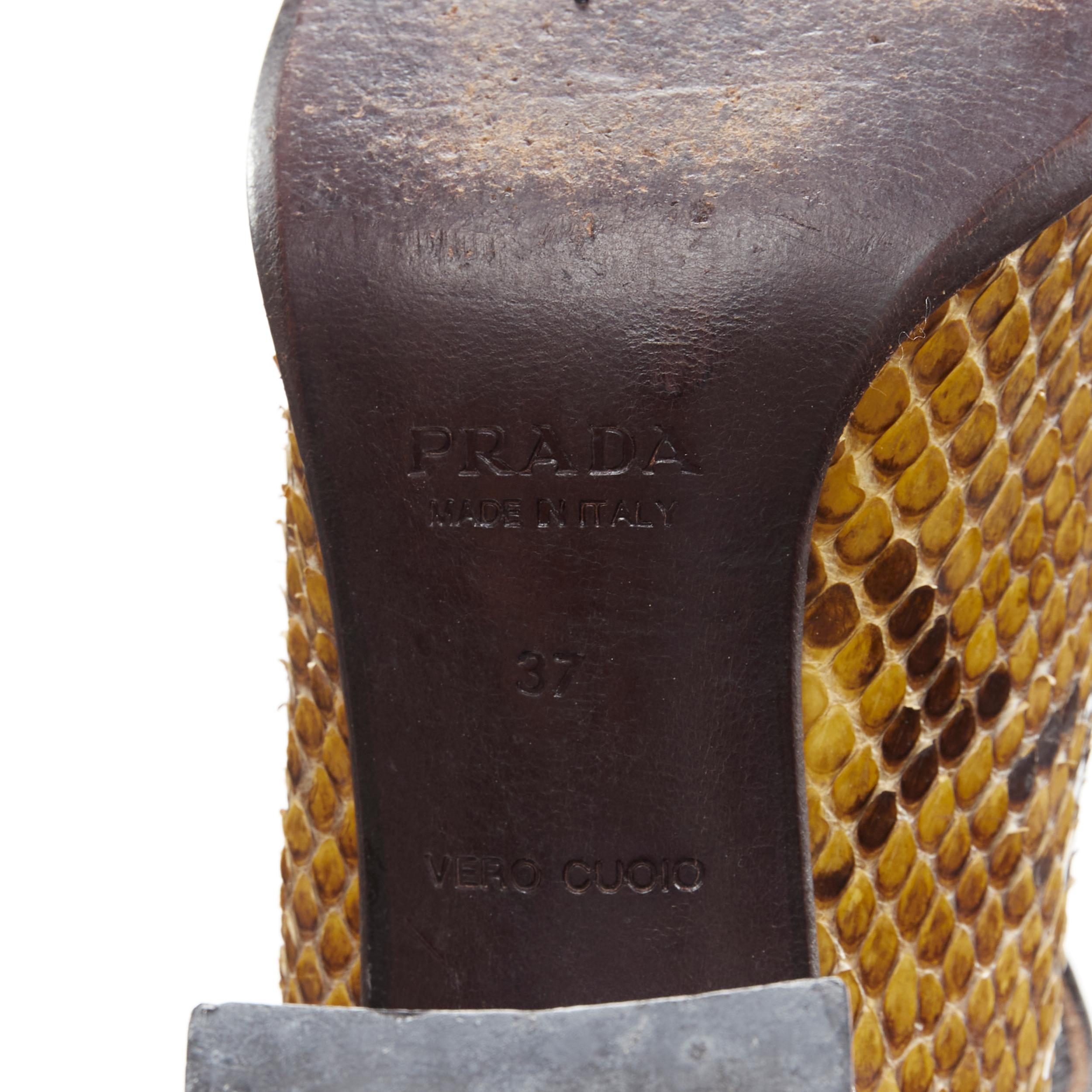 vintage PRADA yellow scaled leather square toe chunky heel mary jane heel EU37 4