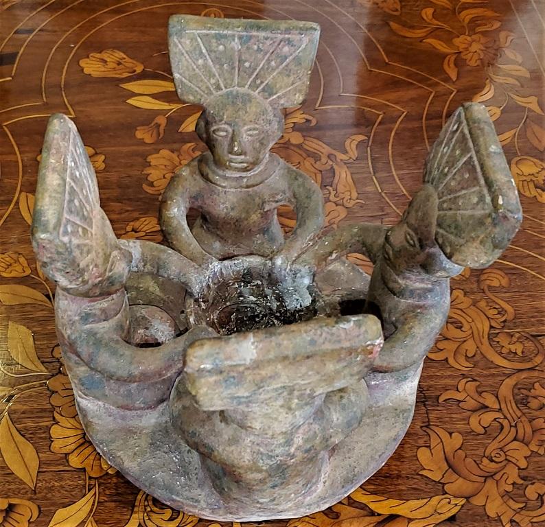 20th Century Vintage Pre-Columbian Style Pottery Centerpiece For Sale