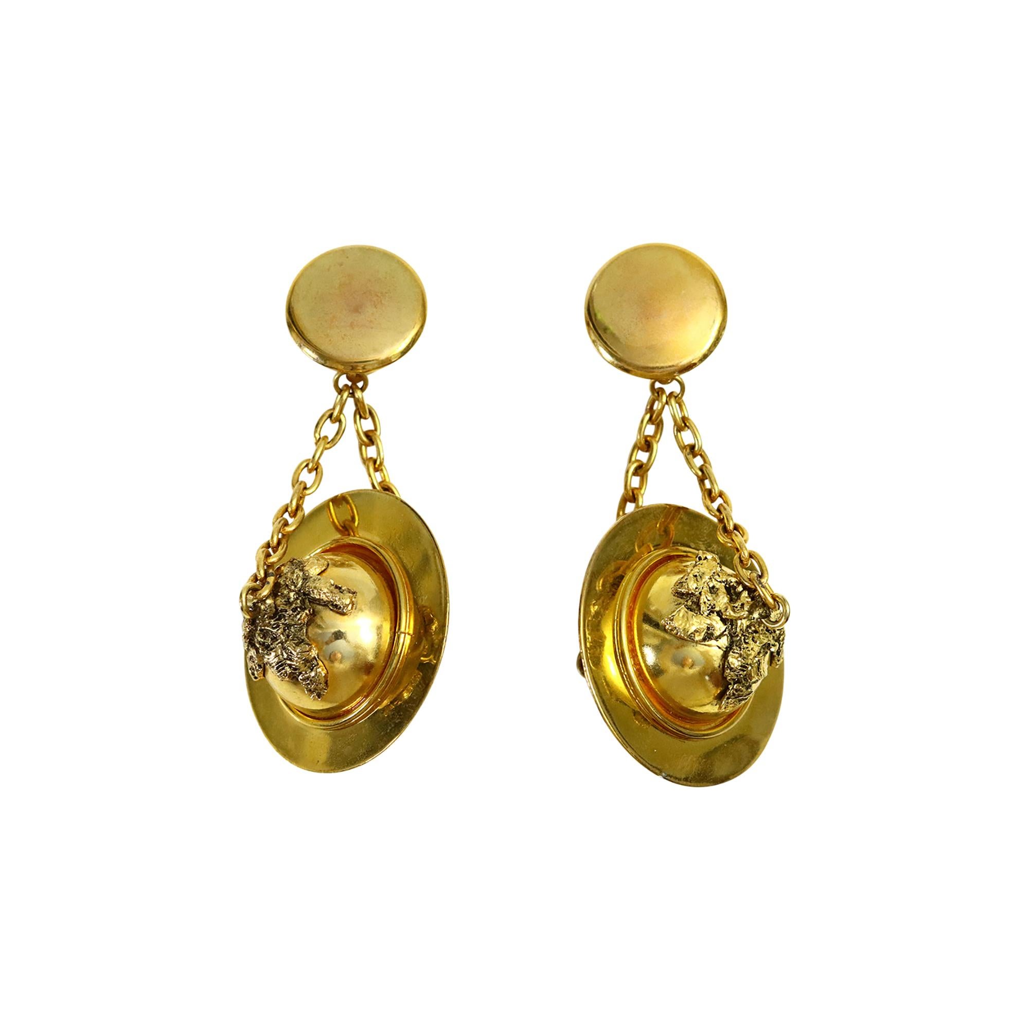 Pendientes colgantes vintage Premiere Etage Paris Globo en tono dorado, circa años 80 en venta 1