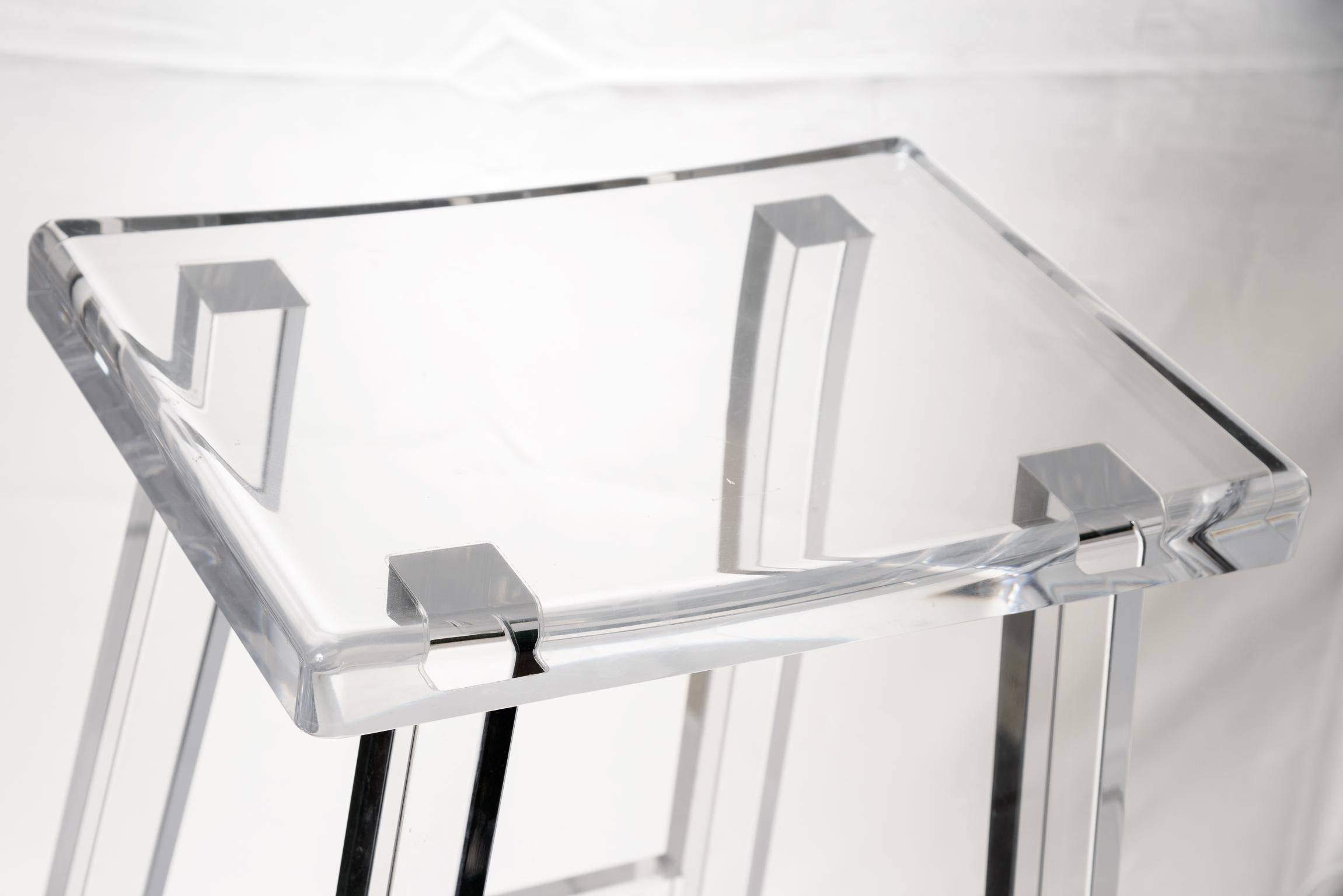 Fin du 20e siècle Tabouret de comptoir Interlude d'occasion en lucite et nickel en vente