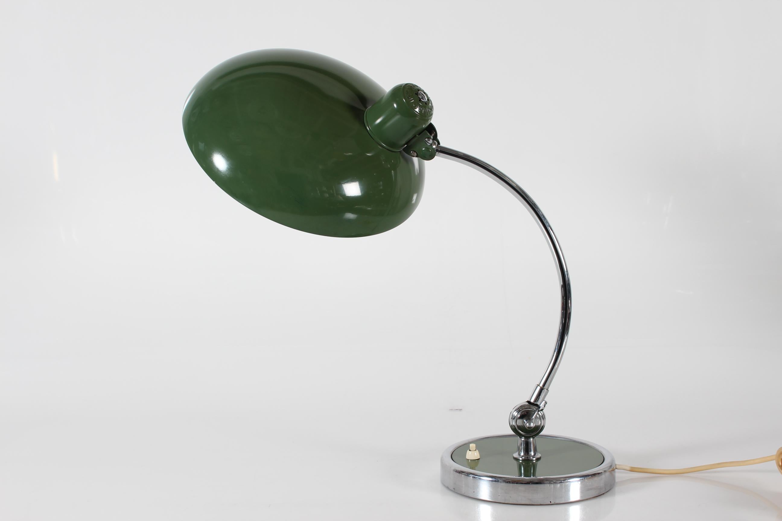 Lampe de bureau Vintage President Model No Dell 6631 par Christian Dell pour Kaiser Idell 1950s en vente 4