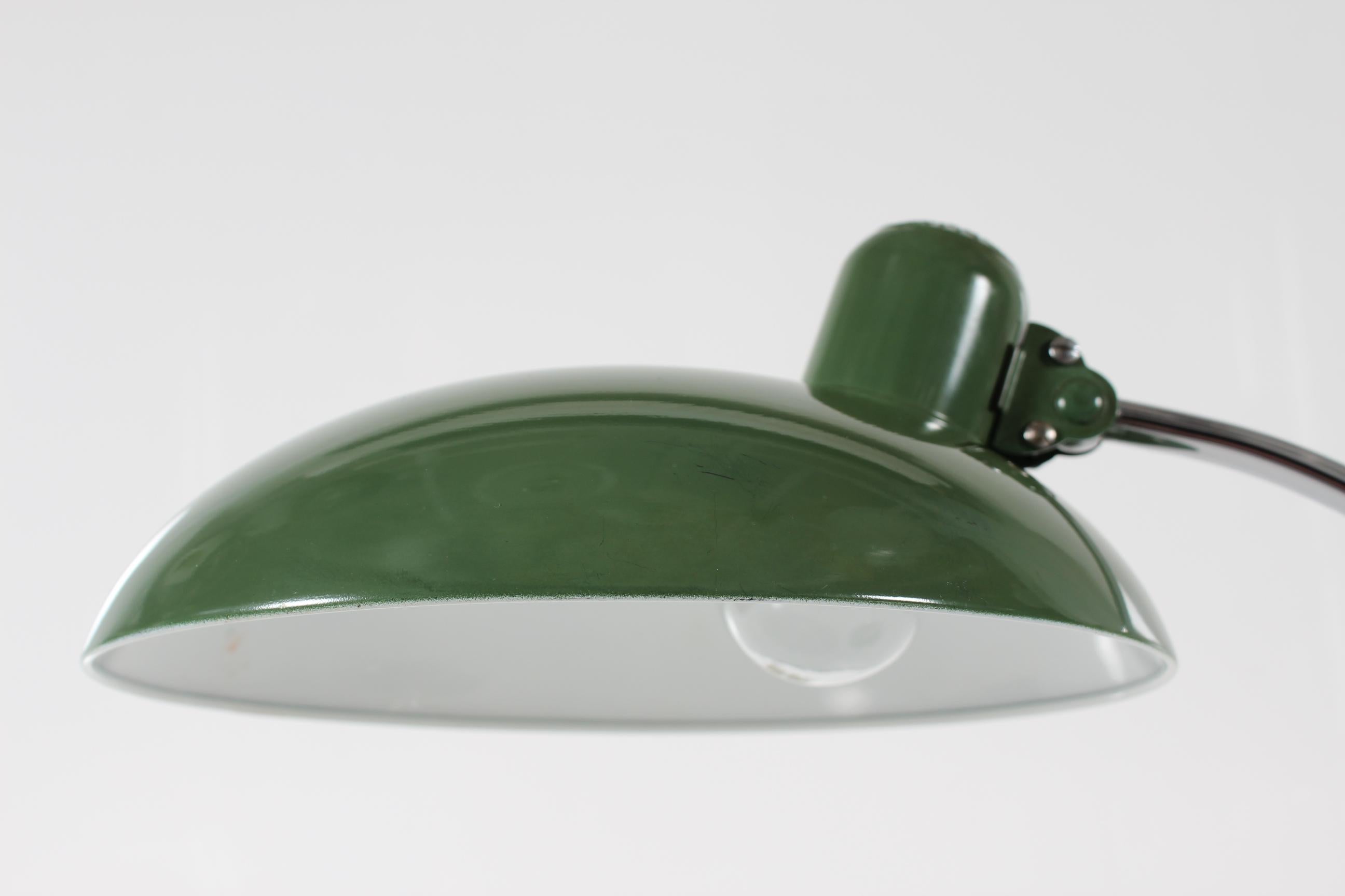 Métal Lampe de bureau Vintage President Model No Dell 6631 par Christian Dell pour Kaiser Idell 1950s en vente